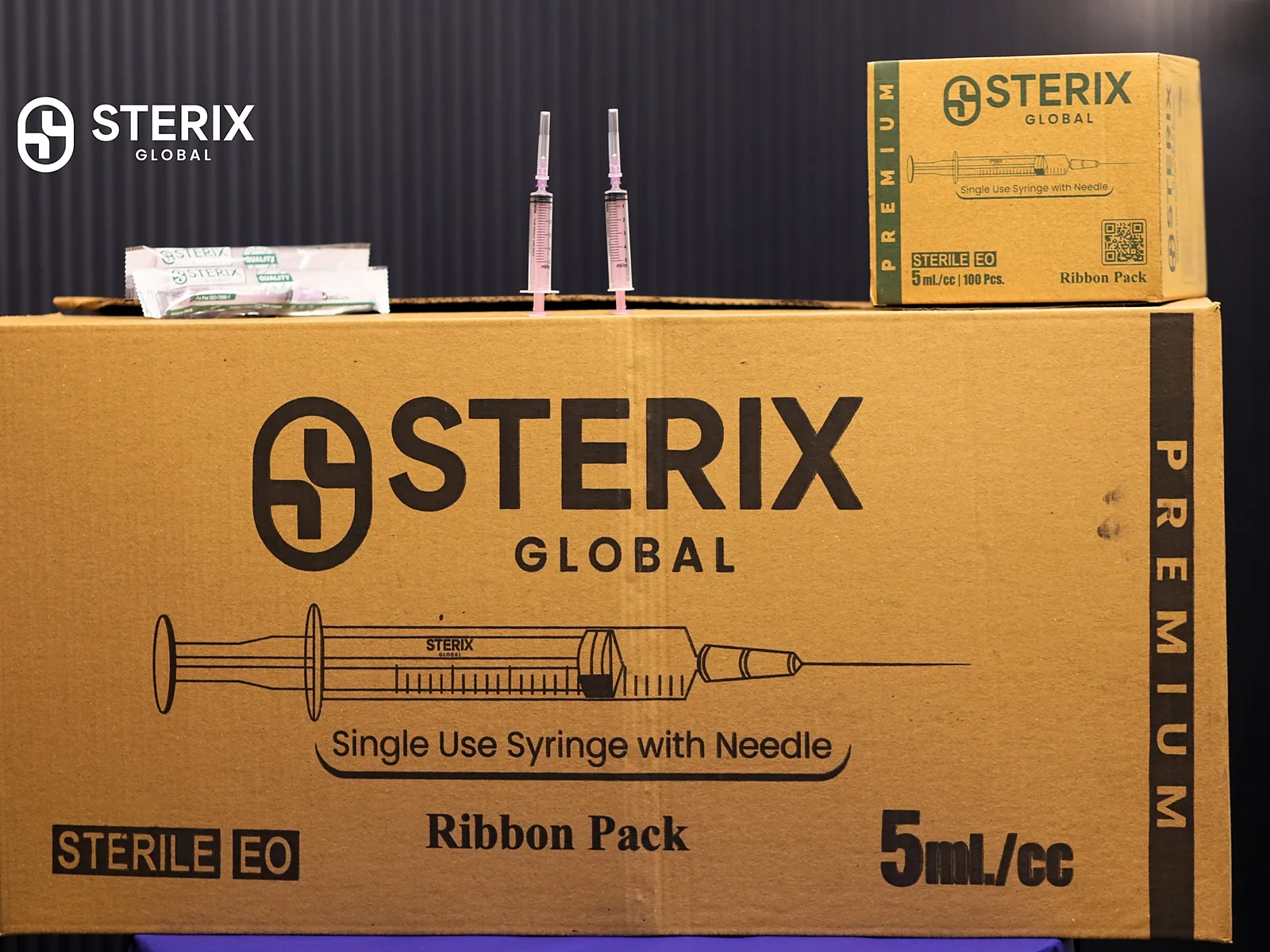 Sterix Global outer carton for 5 mL syringes with needle